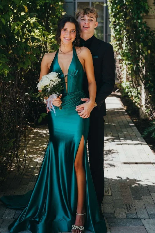 Halter V-Neck Mermaid Sleeveless Satin Pleated Formal Prom Dress with Train Tiered unclassified dresses