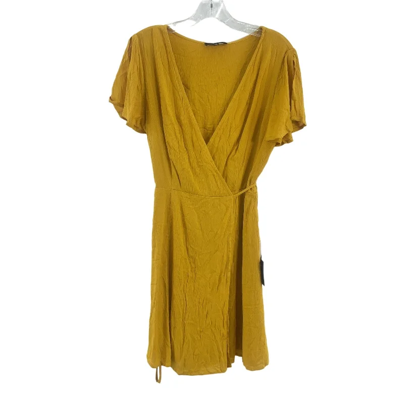 Lulus Mustard Yellow Tie Wrap Dress Rayon Women’s Size Medium NWT Graduation unclassified dresses