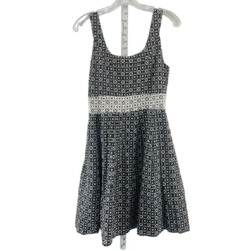 Women's White House Black Market A-Line Black Mosaic Print Dress Size 2 Cotton unclassified dresses